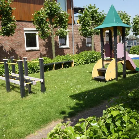 De Meerparel-9 *