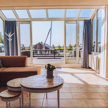 Apartmán De Meerparel-9 *